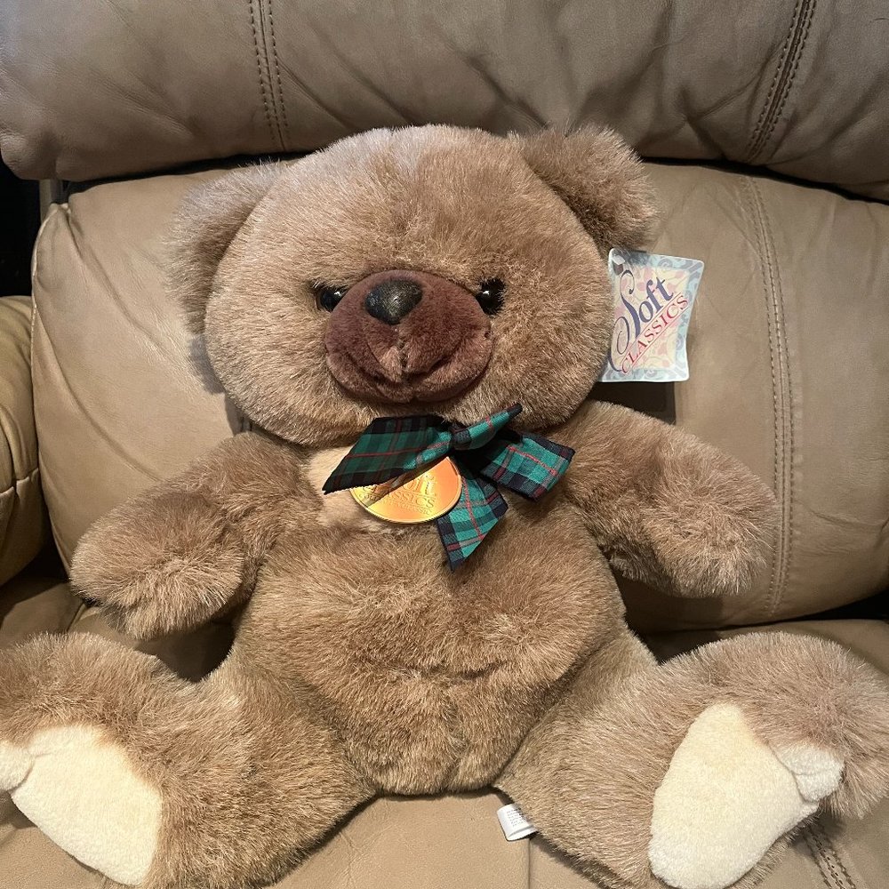Vintage 1995 Toys R Us Geoffrey Brown Bear Plush Stuffed Toy 14"